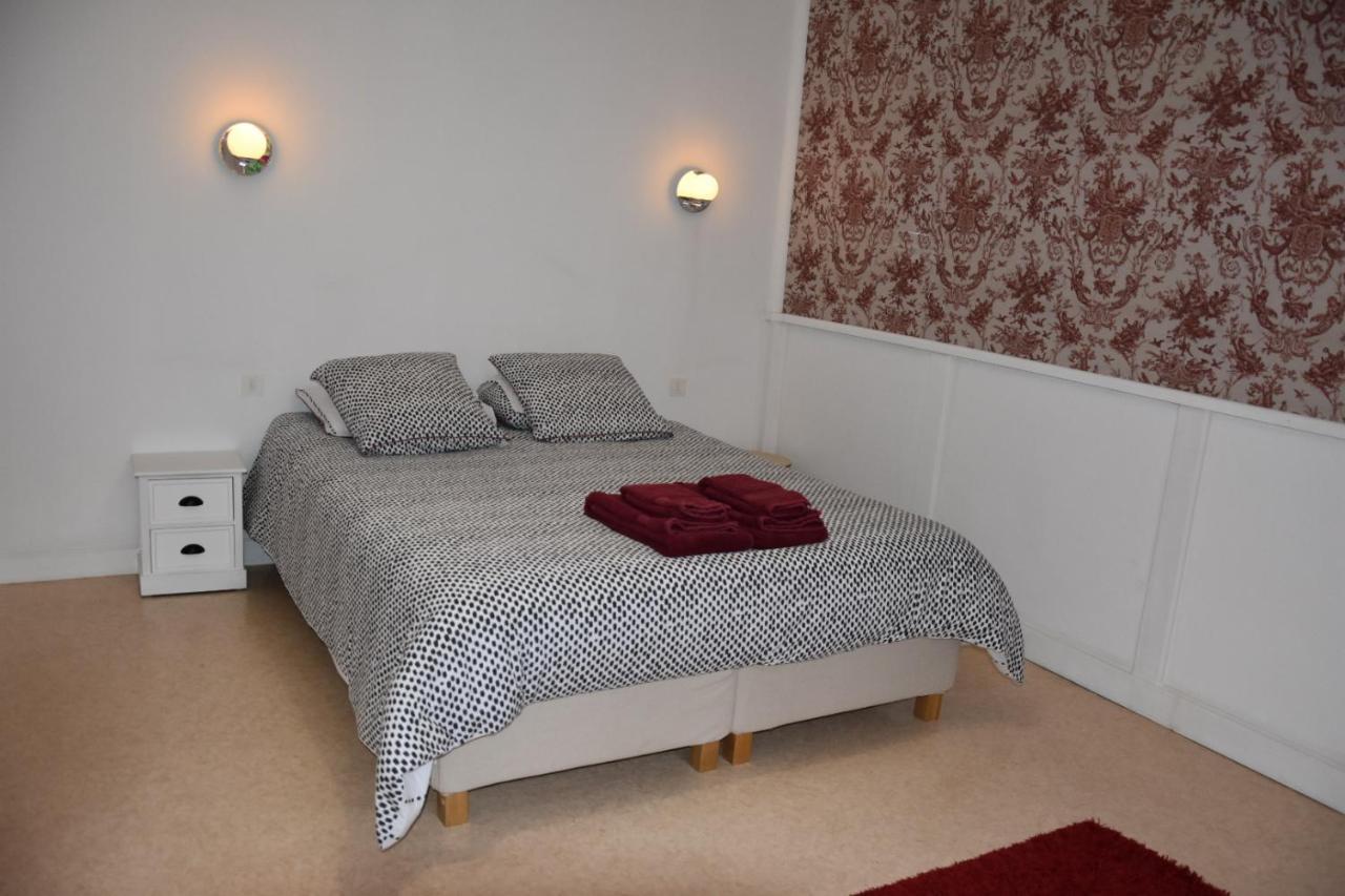 Ker-Loen Bed & Breakfast Val-Couesnon Exterior photo