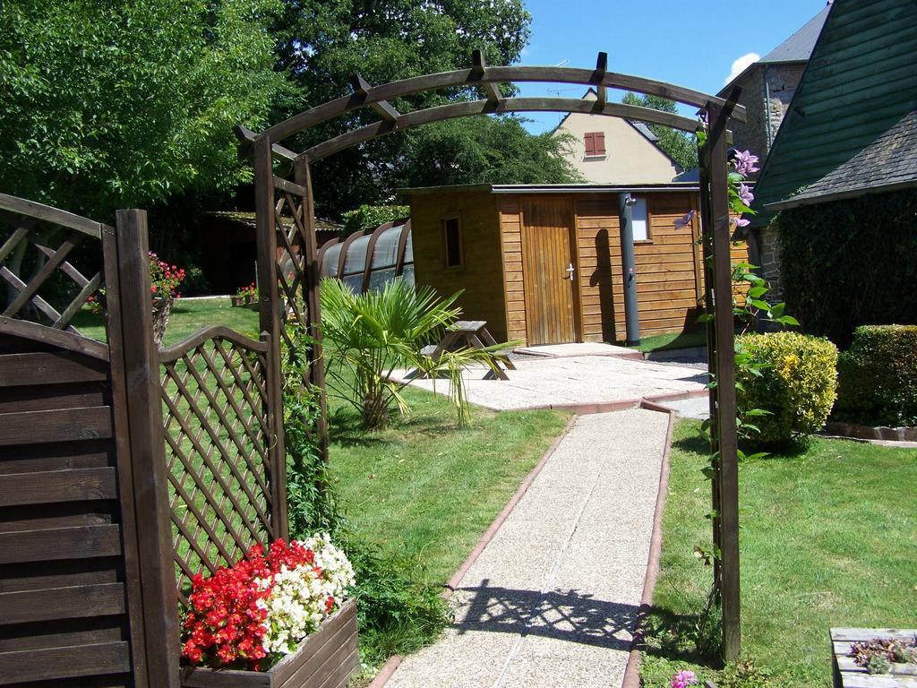 Ker-Loen Bed & Breakfast Val-Couesnon Exterior photo